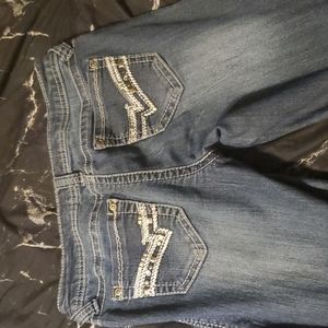 Wallflower jeans